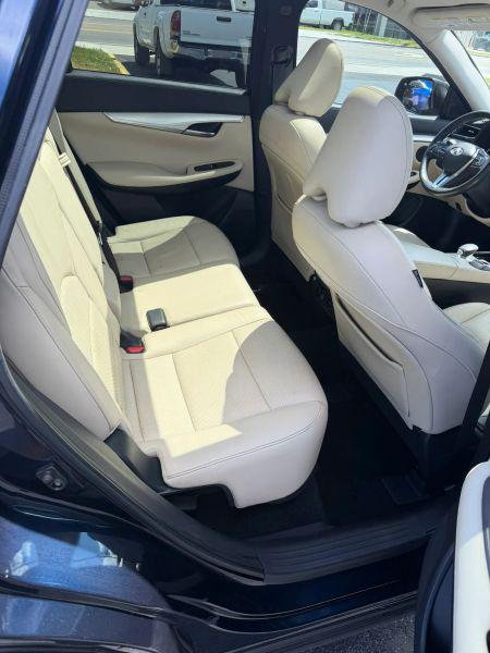 2019 INFINITI QX50 ESSENTIAL