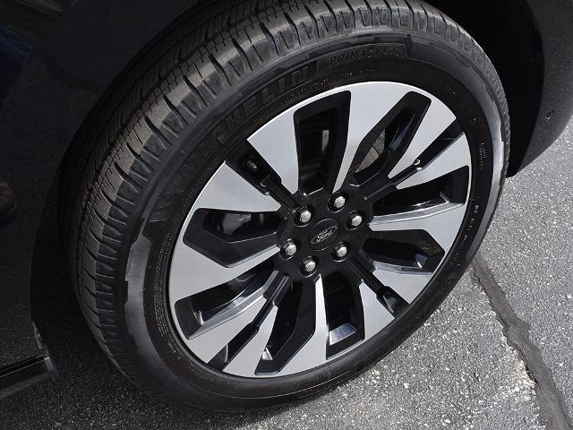 2025 Ford Expedition Platinum MAX