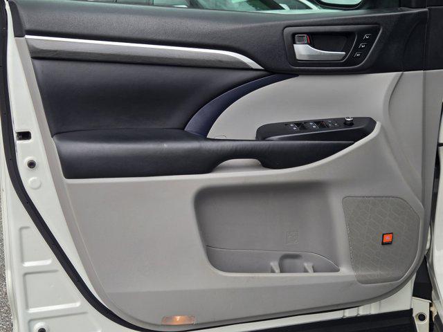 2019 Toyota Highlander 4d SUV FWD LE Plus
