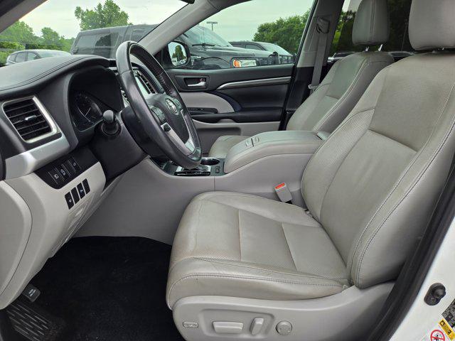 2019 Toyota Highlander 4d SUV FWD LE Plus