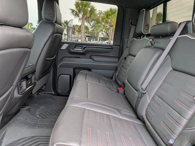 2024 GMC Sierra 2500HD 4WD Crew Cab Standard Bed AT4X