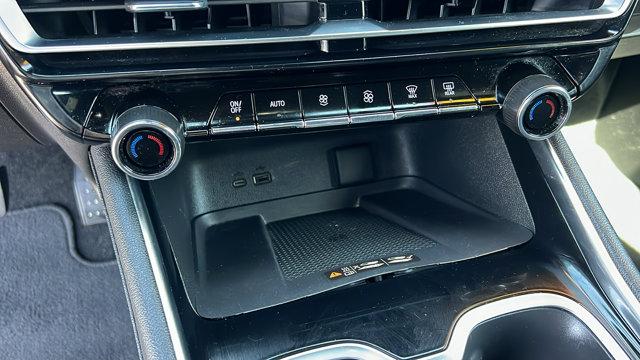 2024 Chevrolet Traverse AWD LT