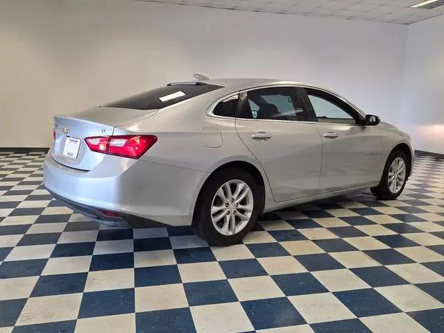 2016 Chevrolet Malibu 1LT