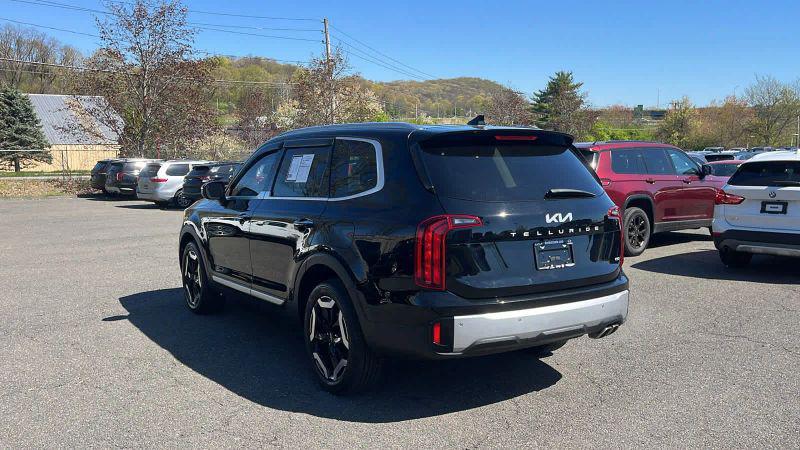 2024 Kia Telluride S