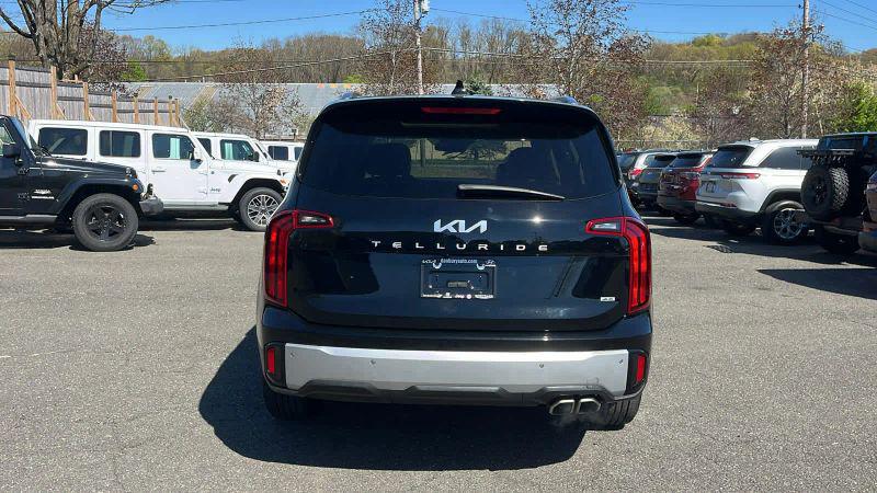 2024 Kia Telluride S