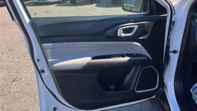 2024 Jeep Compass Latitude Lux FWD