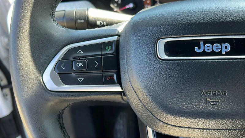 2024 Jeep Compass Latitude Lux FWD