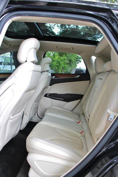 2015 Lincoln MKC Base