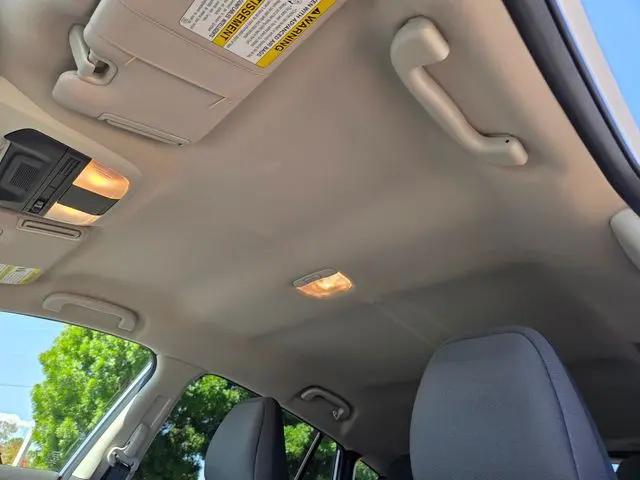 2025 Subaru Crosstrek 2.0i
