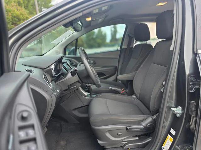 2020 Chevrolet Trax FWD LT