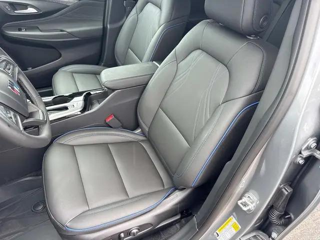 2026 Buick NV Sport Touring FWD