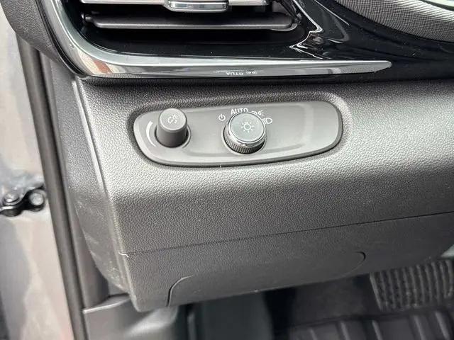 2026 Buick NV Sport Touring FWD
