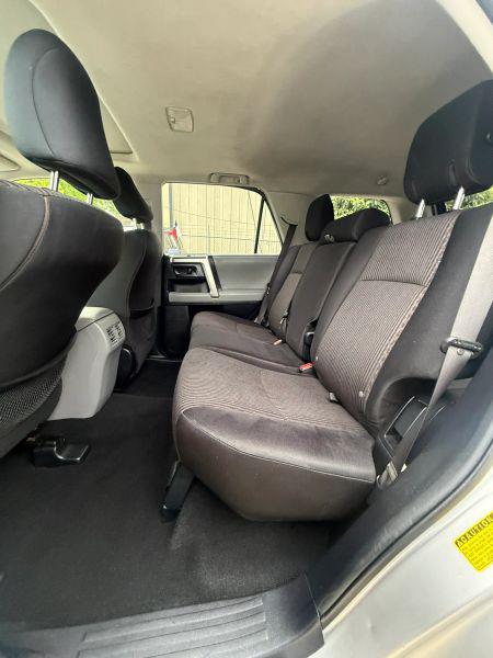 2013 Toyota 4Runner SR5