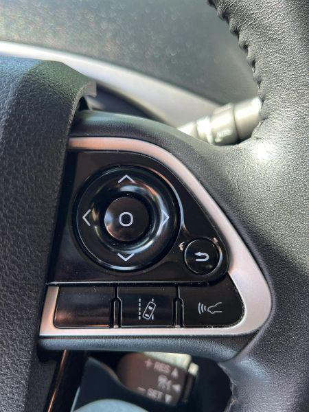 2017 Toyota Mirai Base