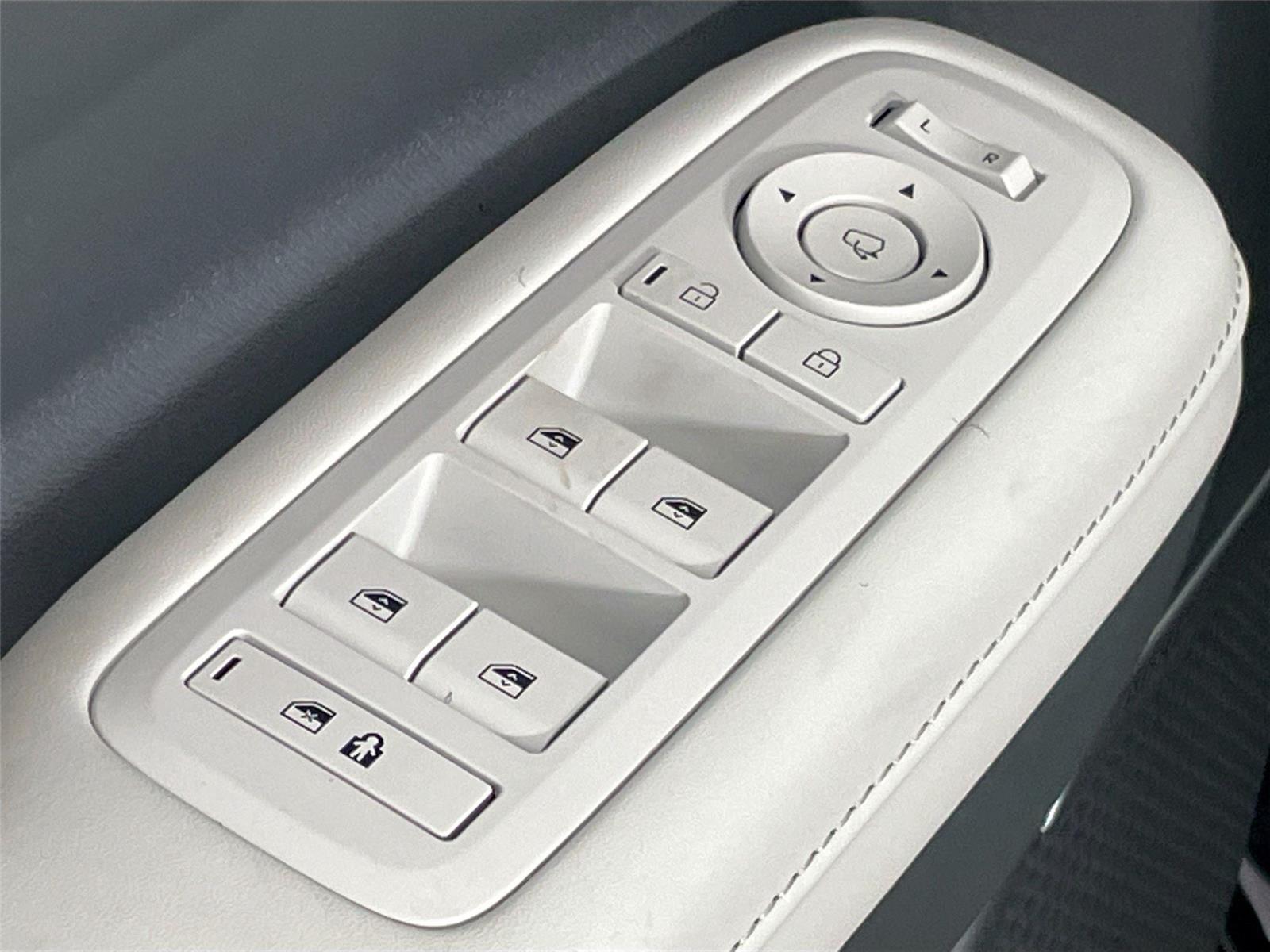 2026 Hyundai Santa Fe Calligraphy - Photo 22