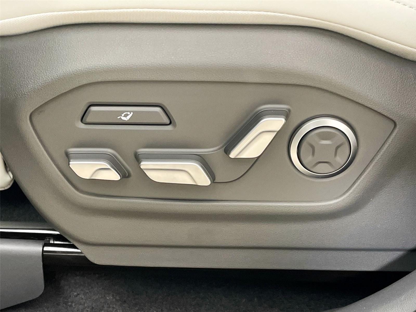 2026 Hyundai Santa Fe Calligraphy - Photo 23