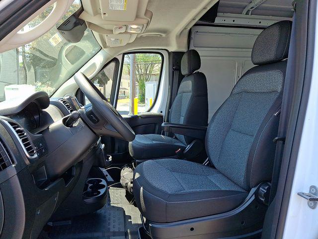 2026 Ram ProMaster Cargo Van SLT High Roof 136" WB