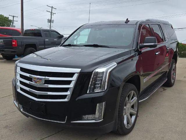 2017 Cadillac Escalade ESV Luxury