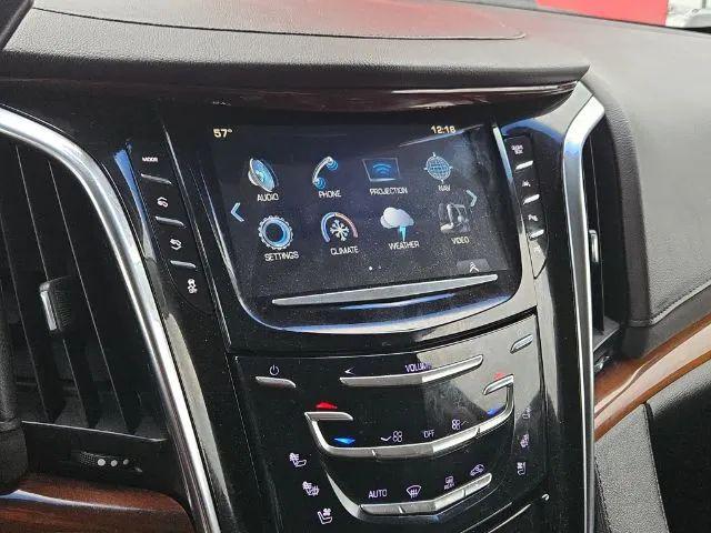 2017 Cadillac Escalade ESV Luxury