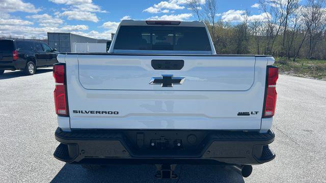 2026 Chevrolet Silverado 2500HD Crew Cab, Standard Bed, LT, 4WD