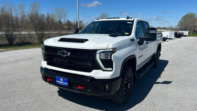 2026 Chevrolet Silverado 2500HD Crew Cab, Standard Bed, LT, 4WD