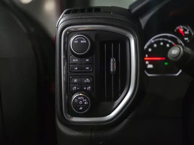 2022 Chevrolet Silverado 1500 4WD Crew Cab Short Bed LTZ