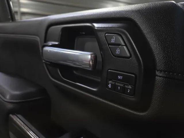 2022 Chevrolet Silverado 1500 4WD Crew Cab Short Bed LTZ
