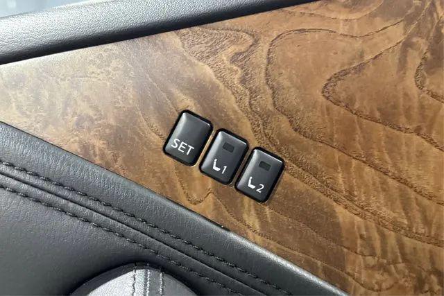 2022 Nissan Armada SL 4WD