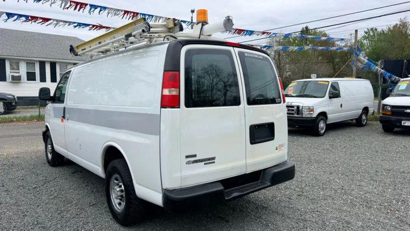 2011 Chevrolet Express Work Van