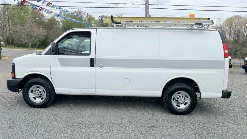 2011 Chevrolet Express Work Van