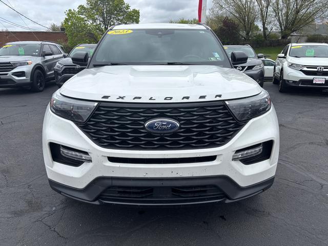 2023 Ford Explorer ST-Line