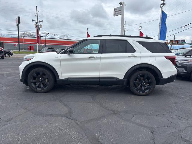 2023 Ford Explorer ST-Line