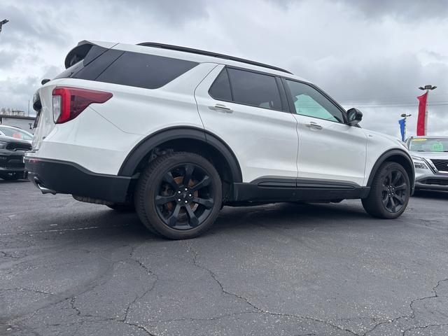 2023 Ford Explorer ST-Line