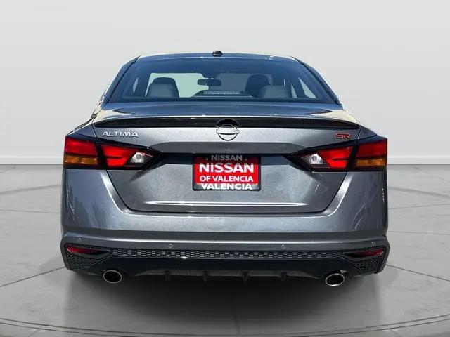 2026 Nissan Altima SR FWD