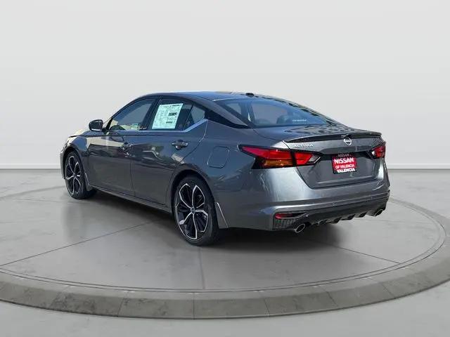 2026 Nissan Altima SR FWD