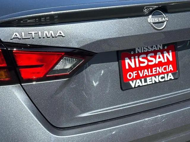 2026 Nissan Altima SR FWD