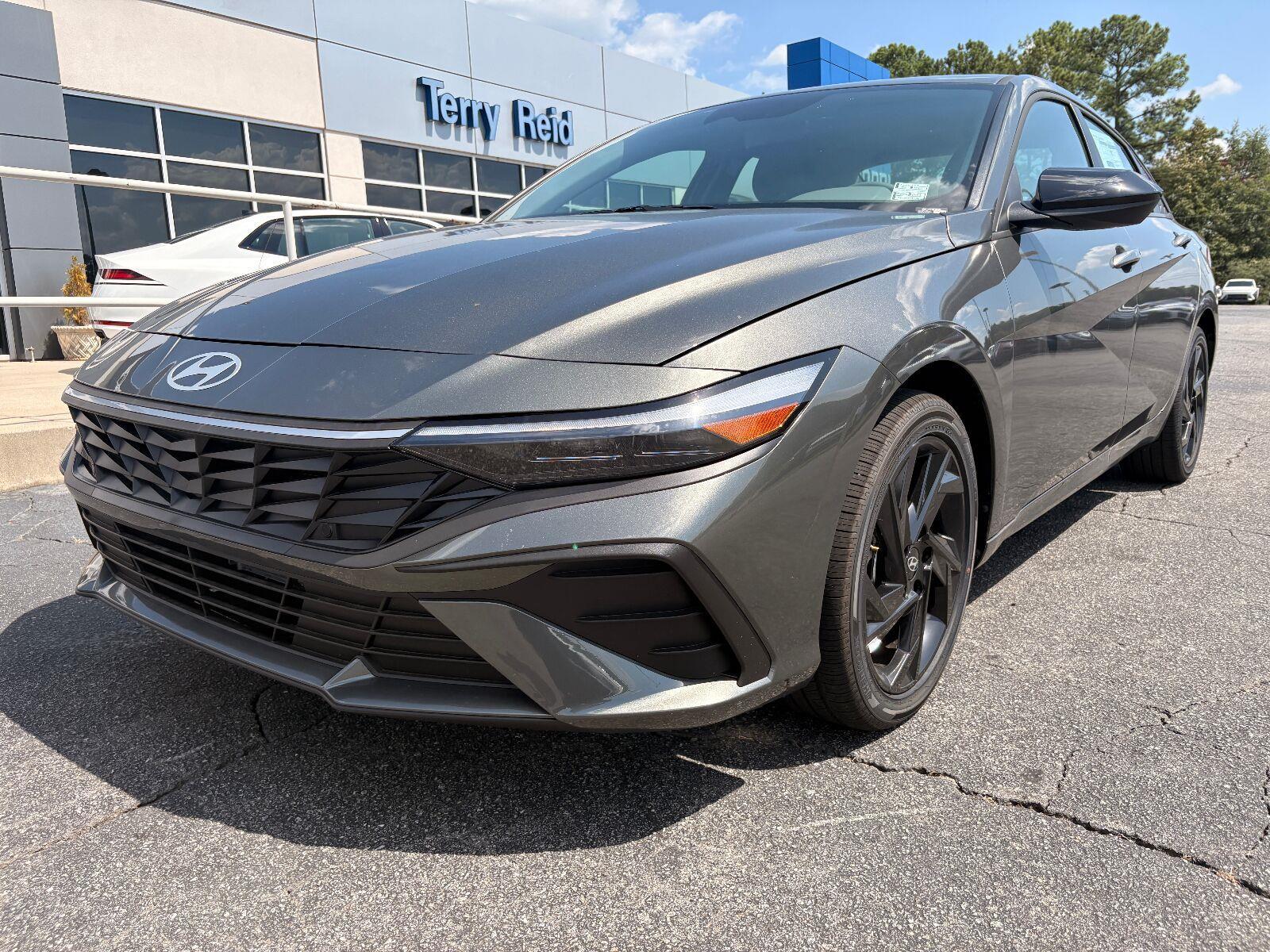 2026 Hyundai Elantra Hybrid SEL Sport
