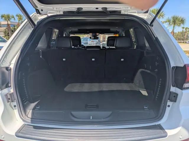 2019 Jeep Grand Cherokee Altitude 4x4