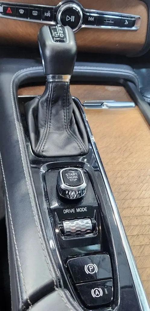 2018 Volvo XC90 T6 Inscription