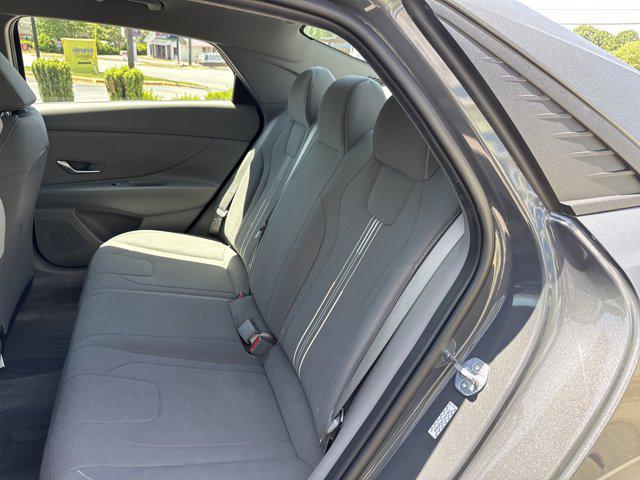 2023 Hyundai Elantra Hybrid Blue