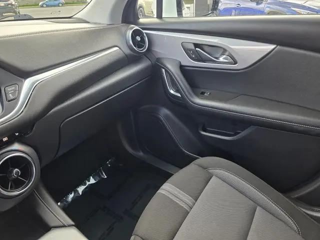 2025 Chevrolet Blazer AWD 2LT