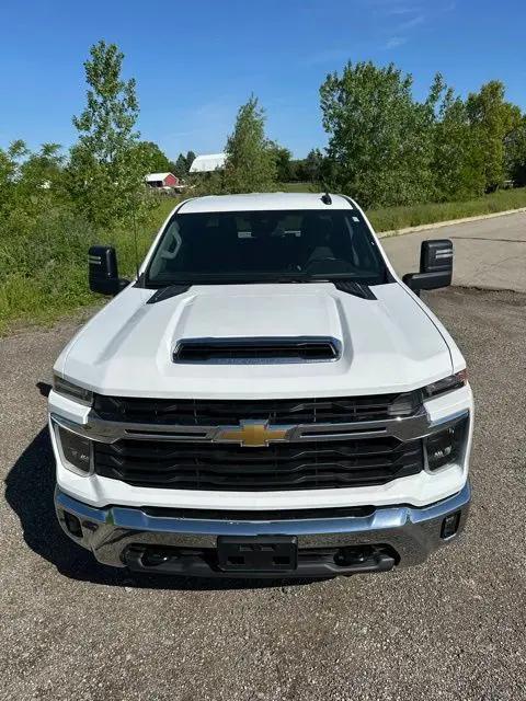 2025 Chevrolet Silverado 2500HD Crew Cab, Long Bed, LT, 4WD