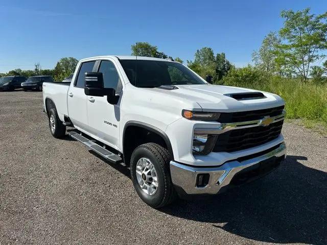 2025 Chevrolet Silverado 2500HD Crew Cab, Long Bed, LT, 4WD