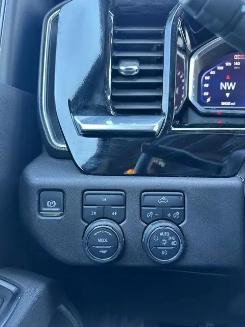 2025 Chevrolet Silverado 2500HD Crew Cab, Long Bed, LT, 4WD