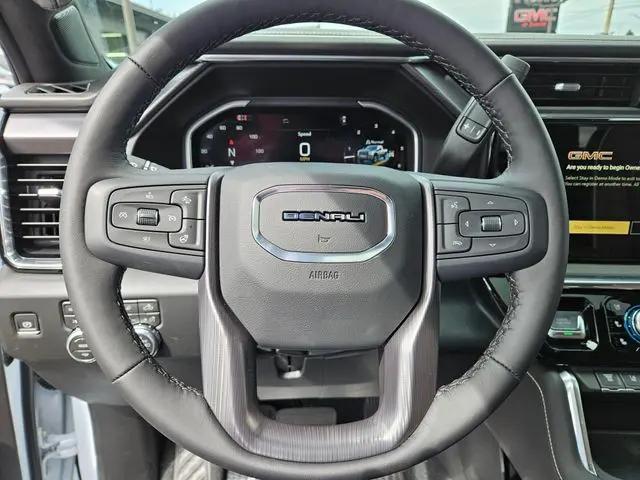 2026 GMC Sierra 2500HD Crew Cab, Standard Bed, Denali Ultimate, 4WD