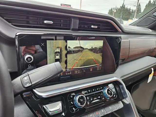 2026 GMC Sierra 2500HD Crew Cab, Standard Bed, Denali Ultimate, 4WD