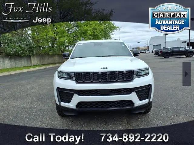 2026 Jeep Grand Cherokee L Altitude 4x4