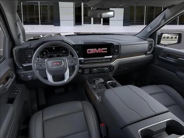 2026 GMC Sierra 1500 Crew Cab, Short Bed, SLT, RWD