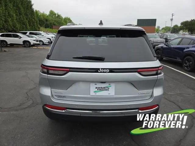 2024 Jeep Grand Cherokee Laredo 4x4