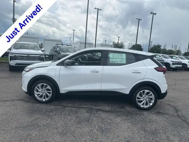 2027 Chevrolet Bolt LT FWD